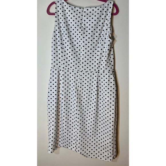 poke dot dress